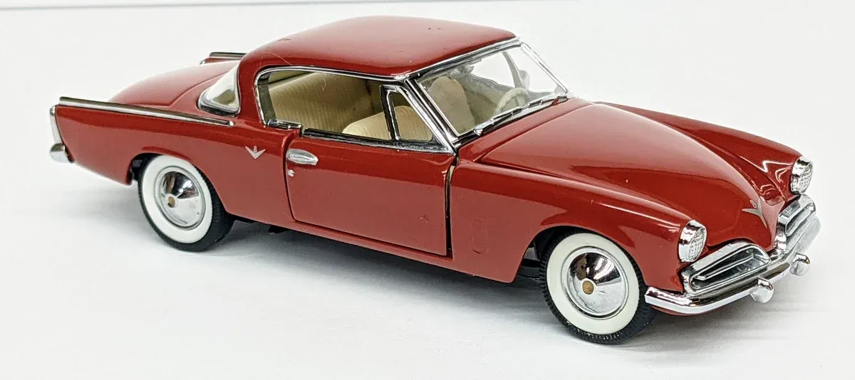 1953 Studebaker Commander Starliner